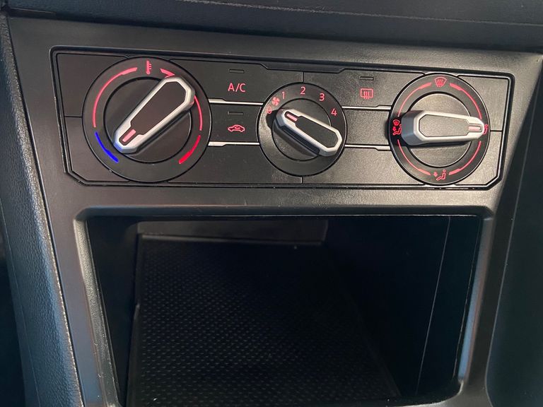 VolksWagen Polo 1.6 MSI Flex 16V 5p