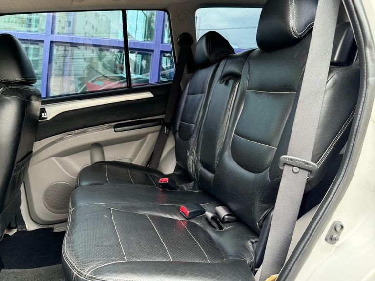 Mitsubishi Pajero DAKAR 3.2 4x4 T.I. Dies. 5p Aut.