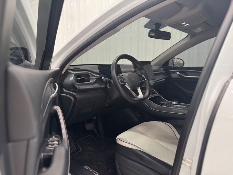 BYD King GS 1.5 16V Aut. (Hibrido)