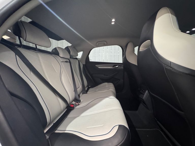 BYD King GS 1.5 16V Aut. (Hibrido)