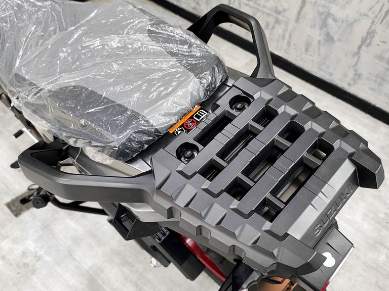 SUZUKI DL 1050 V-STROM 