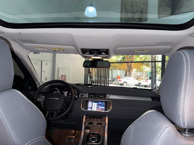 Land Rover LR Evoque Dynamic 5D