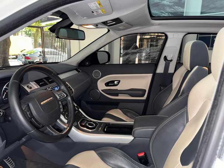 Land Rover LR Evoque Dynamic 5D