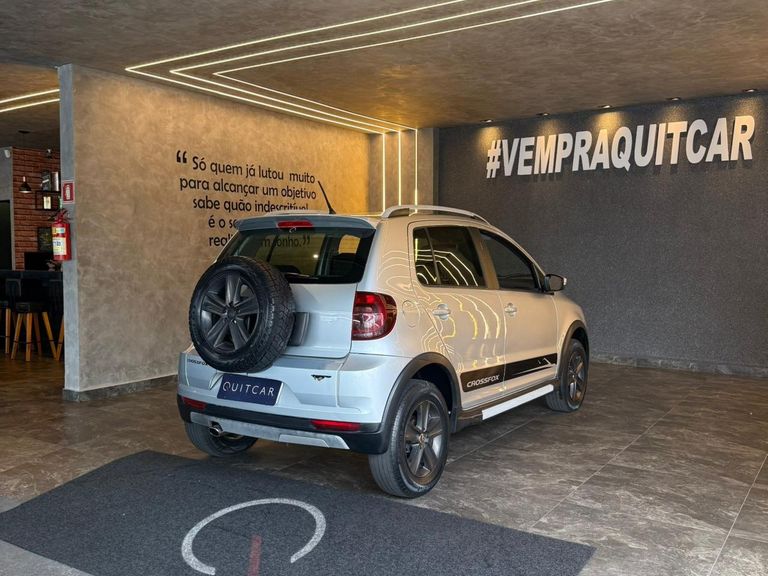 VolksWagen CROSSFOX 1.6 Mi Total Flex 8V 5p