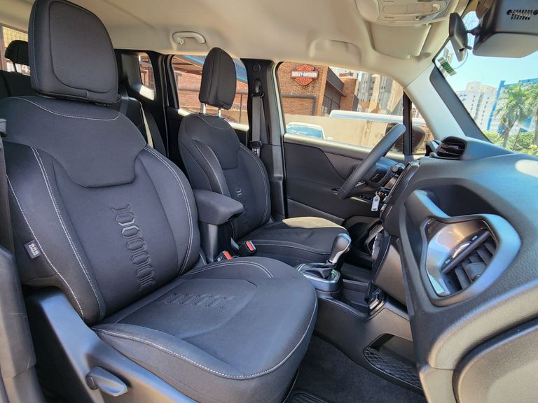 Jeep Renegade T270 1.3 TB 4x2 Flex Aut.