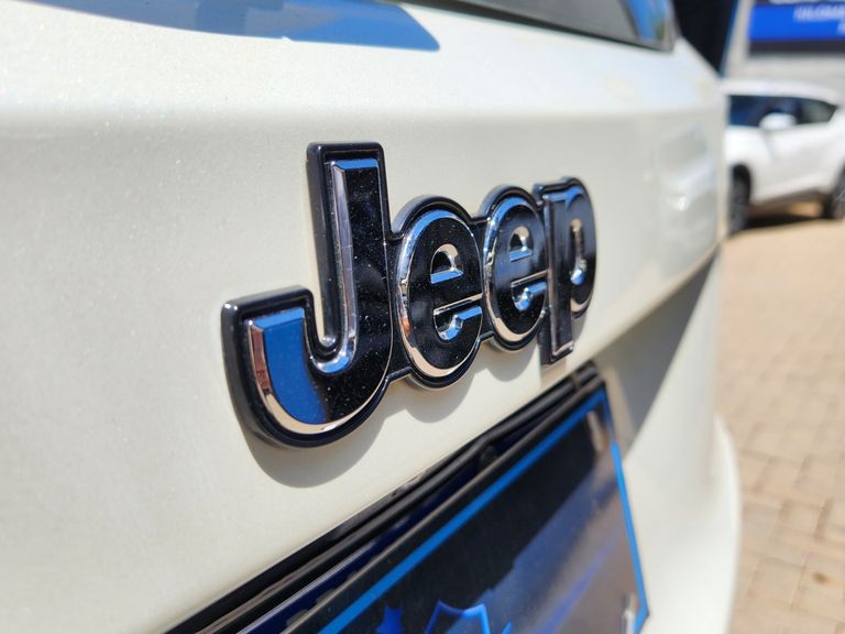 Jeep Renegade T270 1.3 TB 4x2 Flex Aut.