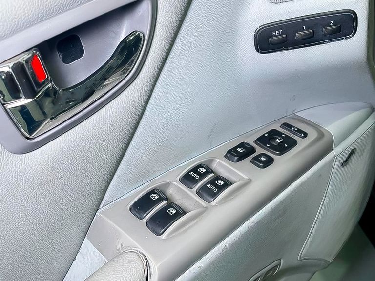 Hyundai AZERA GLS 3.3 V6 24V 4p Aut.