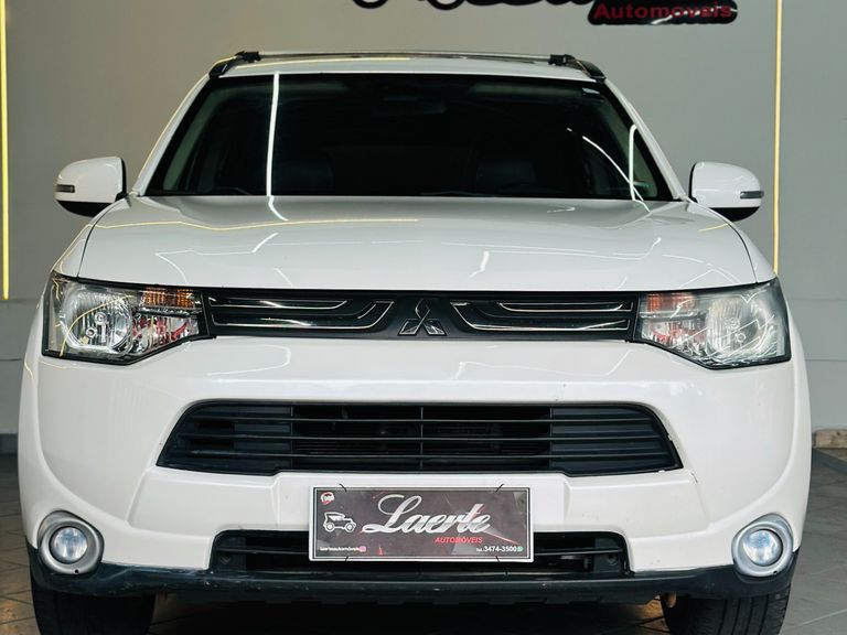 Mitsubishi OUTLANDER 2.0 16V 160cv Aut.