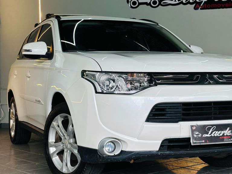 Mitsubishi OUTLANDER 2.0 16V 160cv Aut.