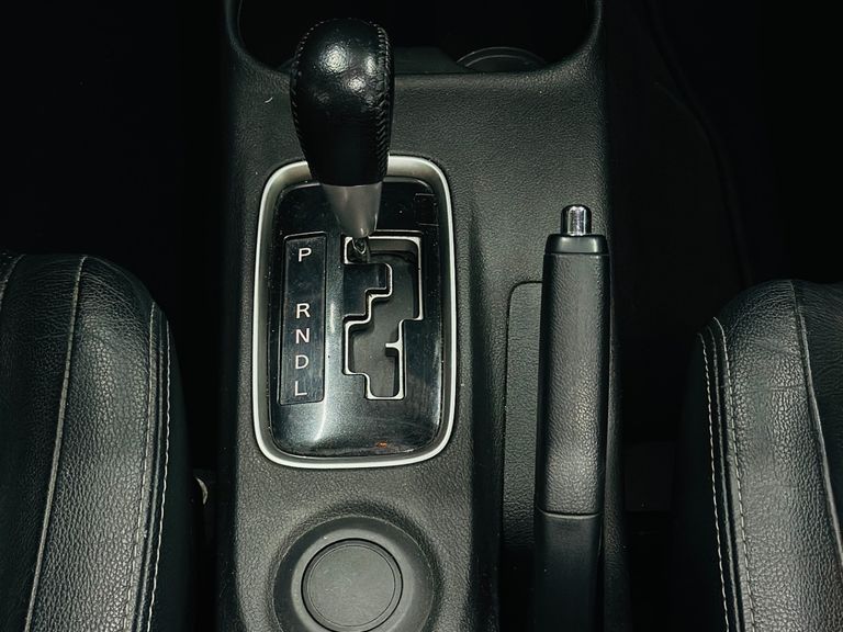 Mitsubishi OUTLANDER 2.0 16V 160cv Aut.