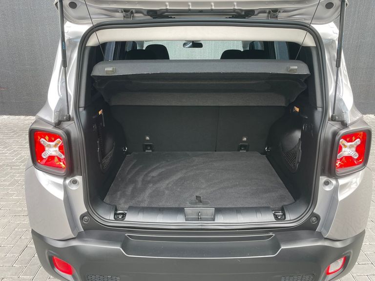 Jeep Renegade Sport 1.8 4x2 Flex 16V Aut.