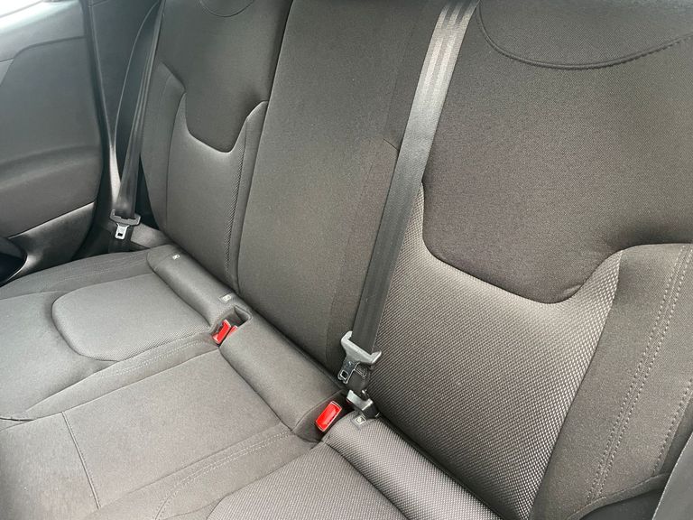 Jeep Renegade Sport 1.8 4x2 Flex 16V Aut.