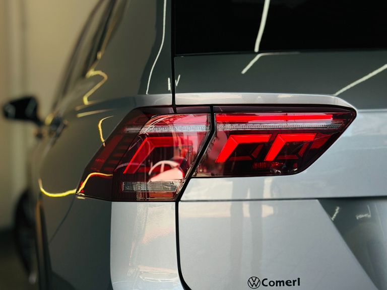 VolksWagen TIGUAN Allspac R-Line 300 TSI 2.0 