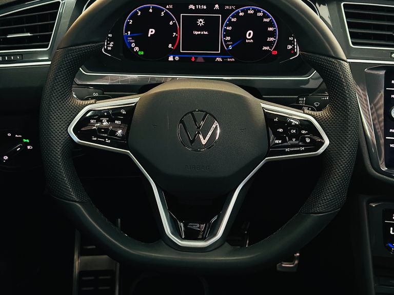 VolksWagen TIGUAN Allspac R-Line 300 TSI 2.0 