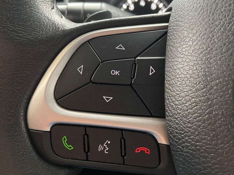 Jeep Renegade Longitude 1.8 4x2 Flex 16V Aut.