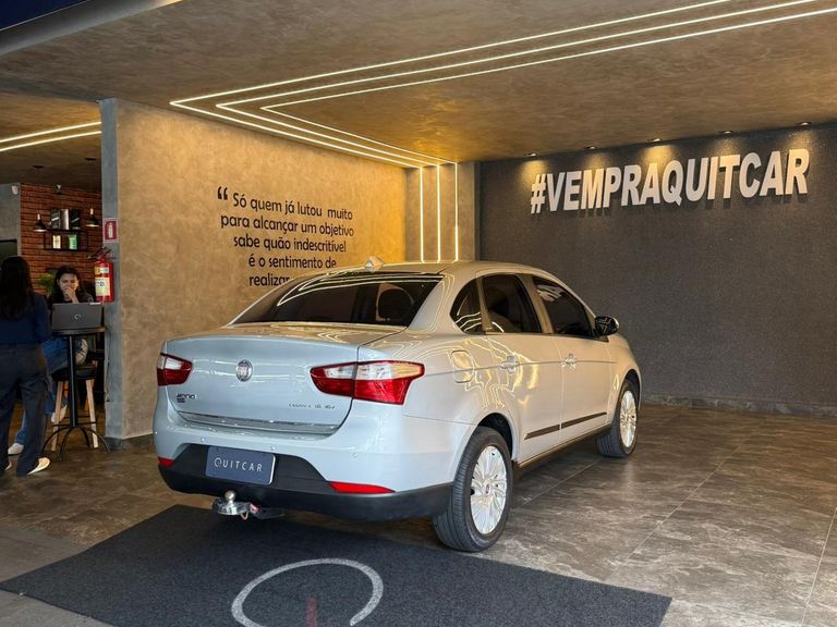 Fiat Grand Siena ESSENCE Dual. 1.6 Flex 16V