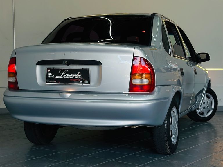 Chevrolet Corsa Sedan GL 1.6  MPFI 4p