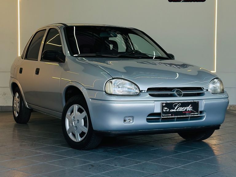 Chevrolet Corsa Sedan GL 1.6  MPFI 4p