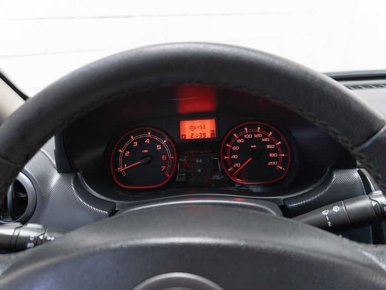 Renault SANDERO STEPWAY Hi-Flex 1.6 16V 5p