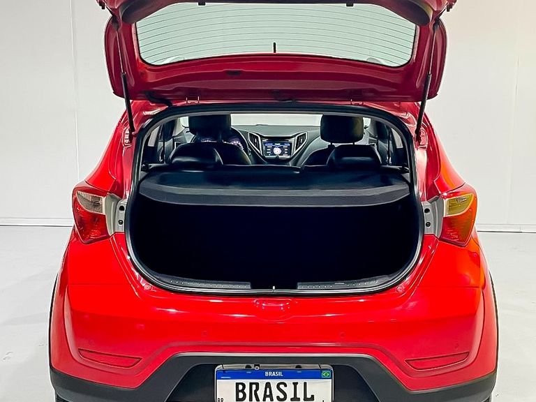 Hyundai HB20X Premium 1.6 Flex 16V Aut.