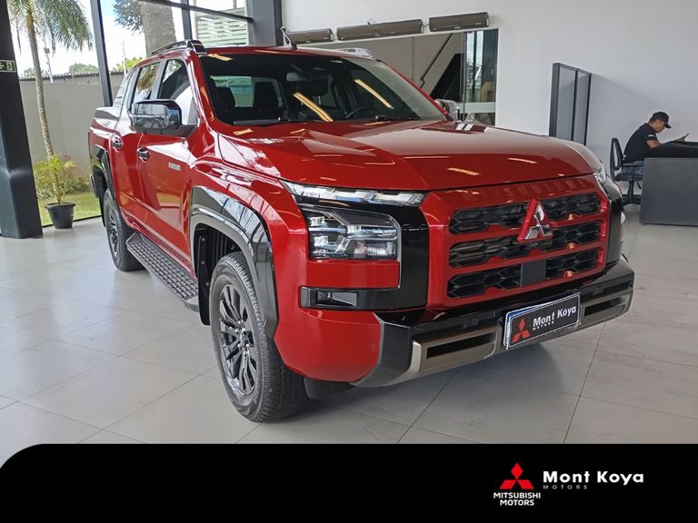 Mitsubishi Triton Katana 2.4 CD 4x4 TB Diesel Aut.