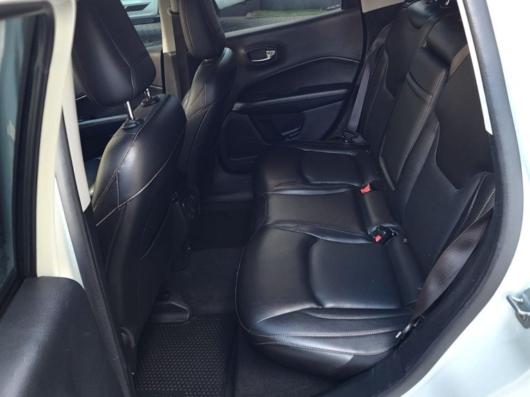 Jeep COMPASS LONGITUDE 2.0 4x4 Dies. 16V Aut.