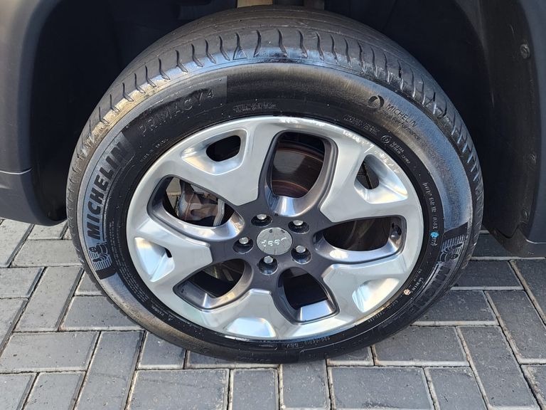 Jeep COMPASS LONGITUDE 2.0 4x4 Dies. 16V Aut.