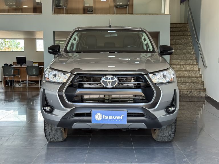 Toyota Hilux CD SR 4x4 2.8 TDI Diesel Aut.