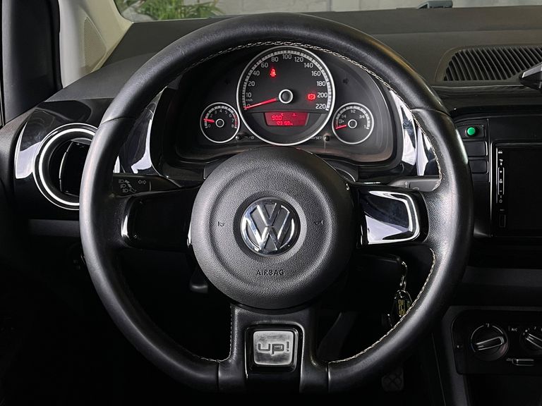 VolksWagen up! cross 1.0 TSI Total Flex 12V 5p