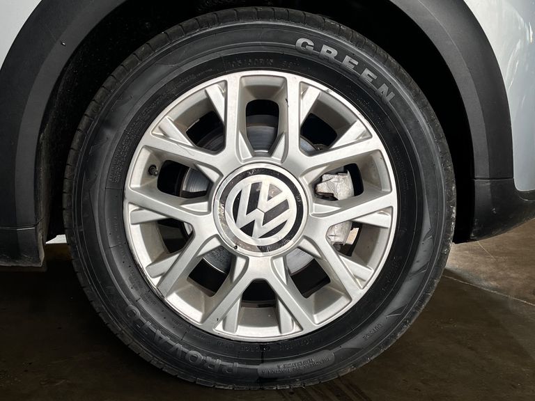 VolksWagen up! cross 1.0 TSI Total Flex 12V 5p