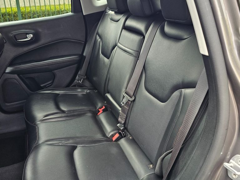 Jeep COMPASS LONGITUDE 2.0 4x2 Flex 16V Aut.