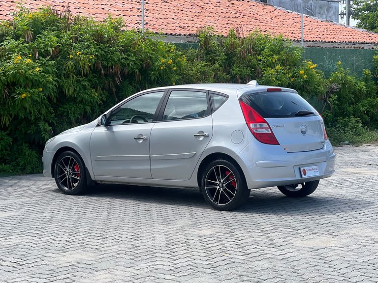 Hyundai i30 2.0 16V 145cv 5p Aut.