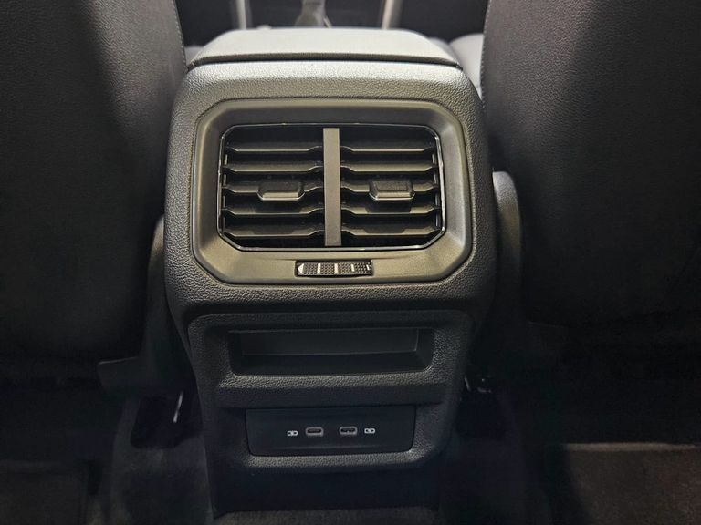 VolksWagen TAOS Highline 1.4 250 TSI Flex Aut.