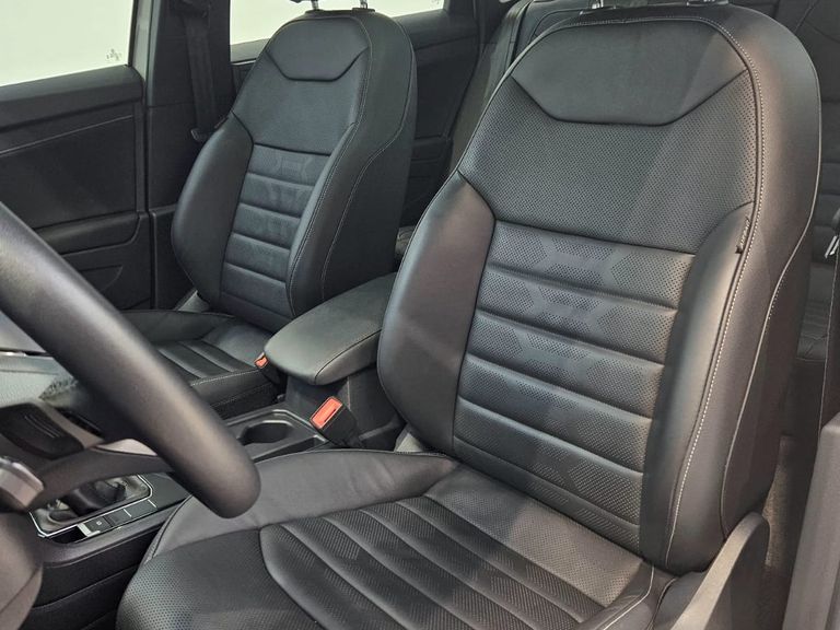 VolksWagen TAOS Highline 1.4 250 TSI Flex Aut.