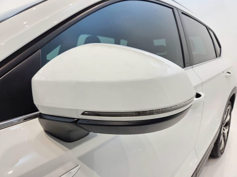 VolksWagen TAOS Highline 1.4 250 TSI Flex Aut.