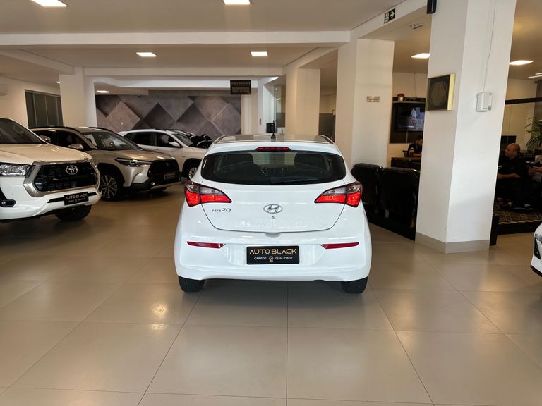 Hyundai HB20 Unique 1.0 Flex 12V Mec.