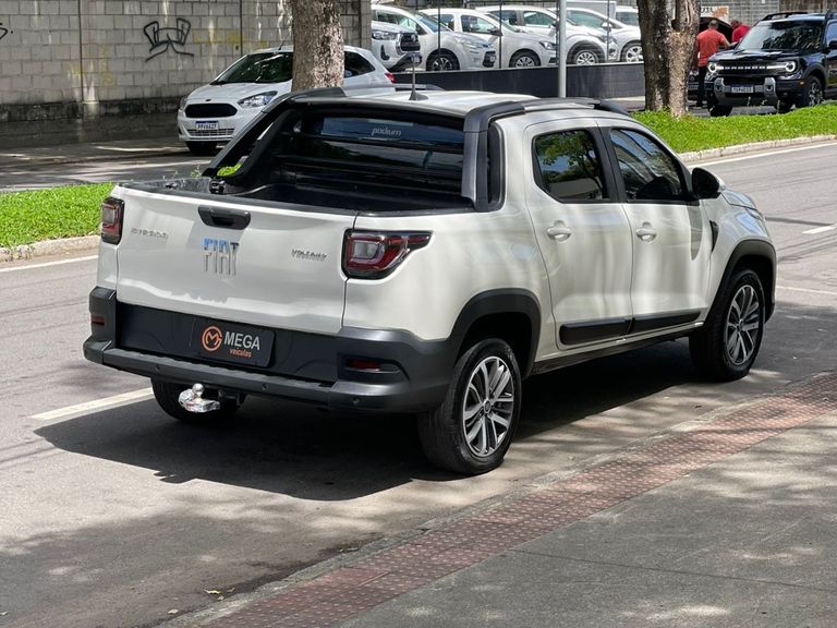 Fiat Strada Volcano 1.3 Flex 8V CD