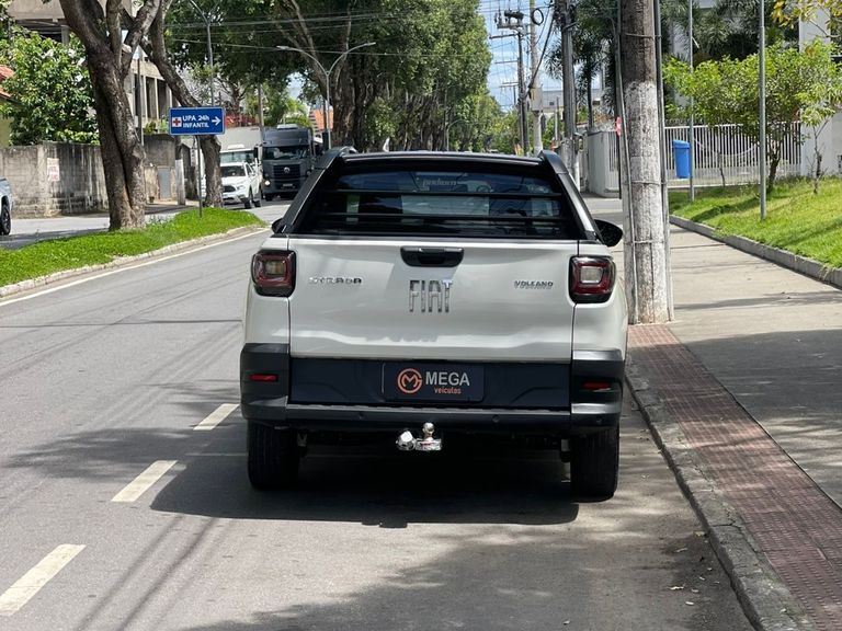 Fiat Strada Volcano 1.3 Flex 8V CD