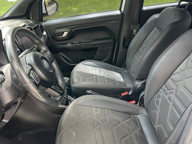 Fiat Strada Volcano 1.3 Flex 8V CD