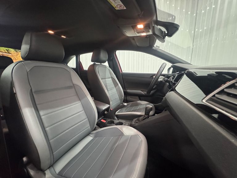 VolksWagen Nivus Highline 1.0 200 TSI Flex Aut.