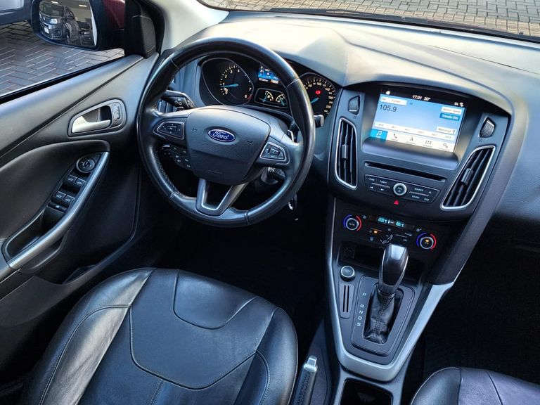 Ford Focus 2.0 16V/SE/SE Plus Flex 5p Aut.