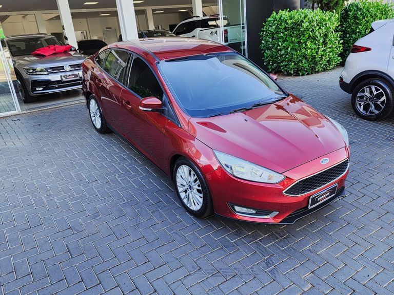 Ford Focus 2.0 16V/SE/SE Plus Flex 5p Aut.