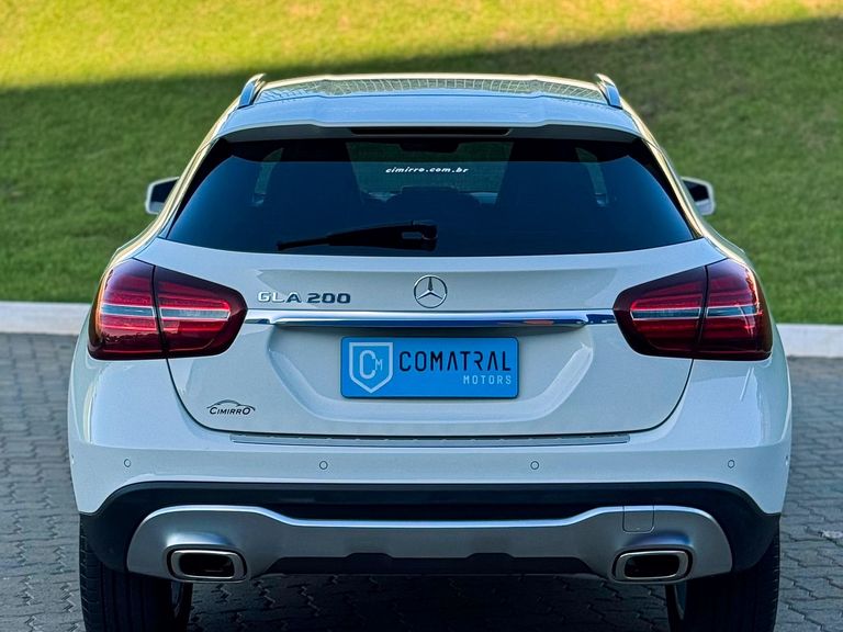 Mercedes GLA 200 Advance 1.6/1.6 TB 16V Flex Aut.