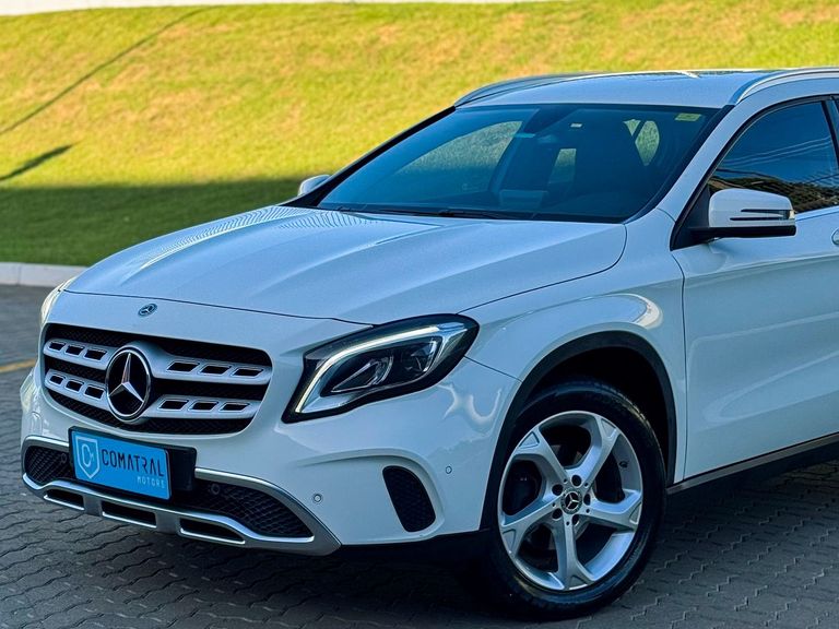 Mercedes GLA 200 Advance 1.6/1.6 TB 16V Flex Aut.