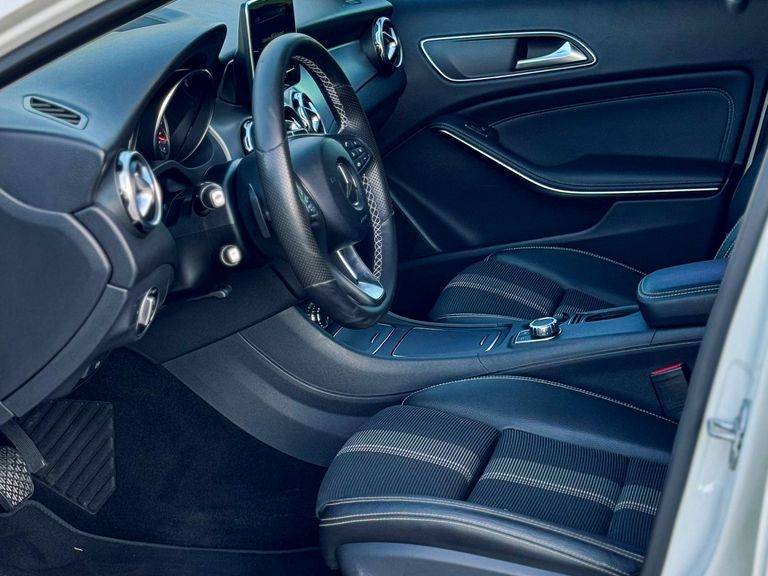 Mercedes GLA 200 Advance 1.6/1.6 TB 16V Flex Aut.