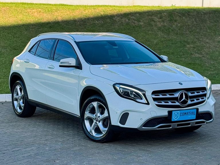 Mercedes GLA 200 Advance 1.6/1.6 TB 16V Flex Aut.