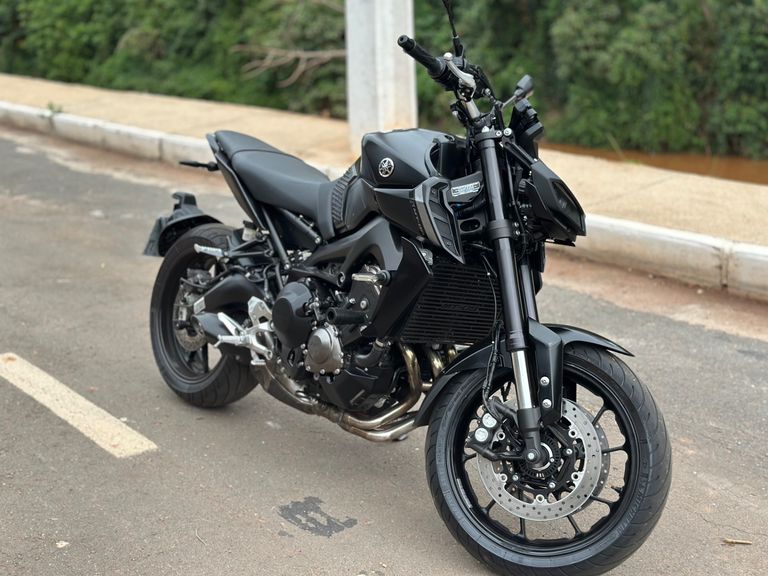 YAMAHA MT-09 850cc/ABS