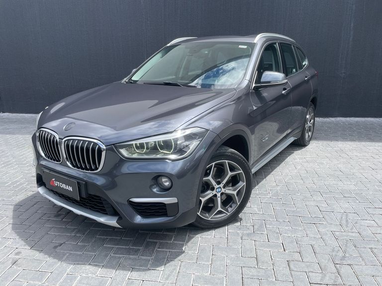 BMW X1 SDRIVE 20i X-Line 2.0 TB Active Flex
