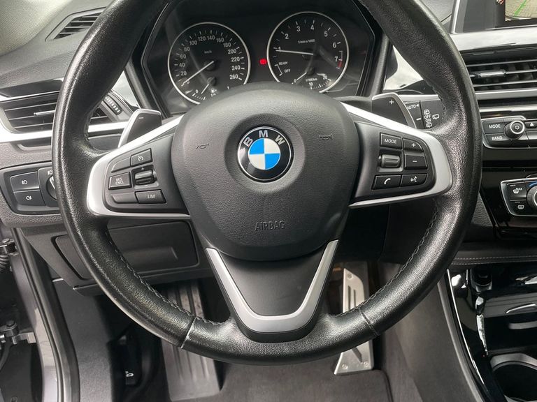 BMW X1 SDRIVE 20i X-Line 2.0 TB Active Flex