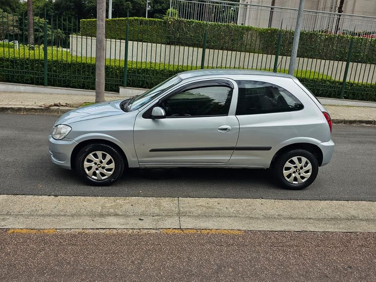 Chevrolet Celta Life/ LS 1.0 MPFI 8V FlexPower 3p